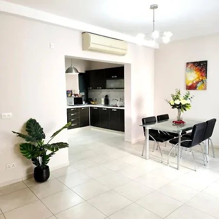 Deluxe 2 Bedroom 公寓 *