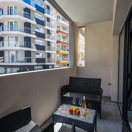 Deluxe 2 Bedroom Appartement *