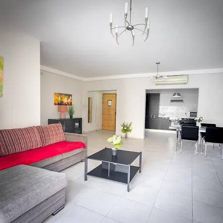 Apartamento Deluxe 2 Bedroom *