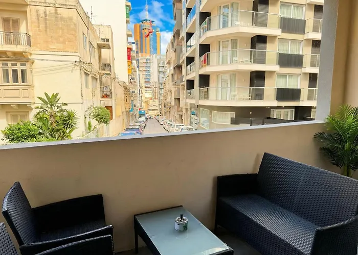 Deluxe 2 Bedroom Appartement *